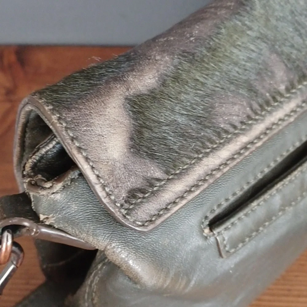 Elizabeth and James crossbody